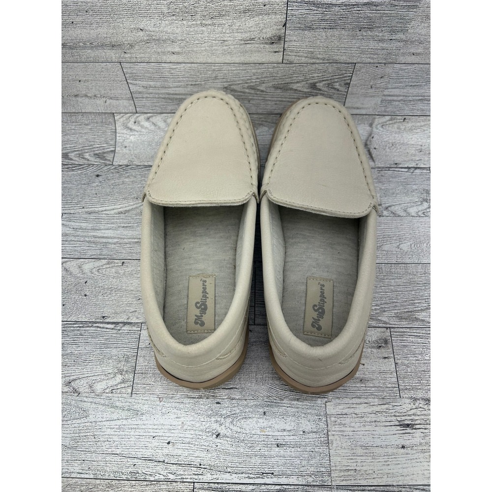 My Slippers My Pillow Women Size 7 Leather Moccasin Slippers Cream 74468-03 - Picture 9 of 16